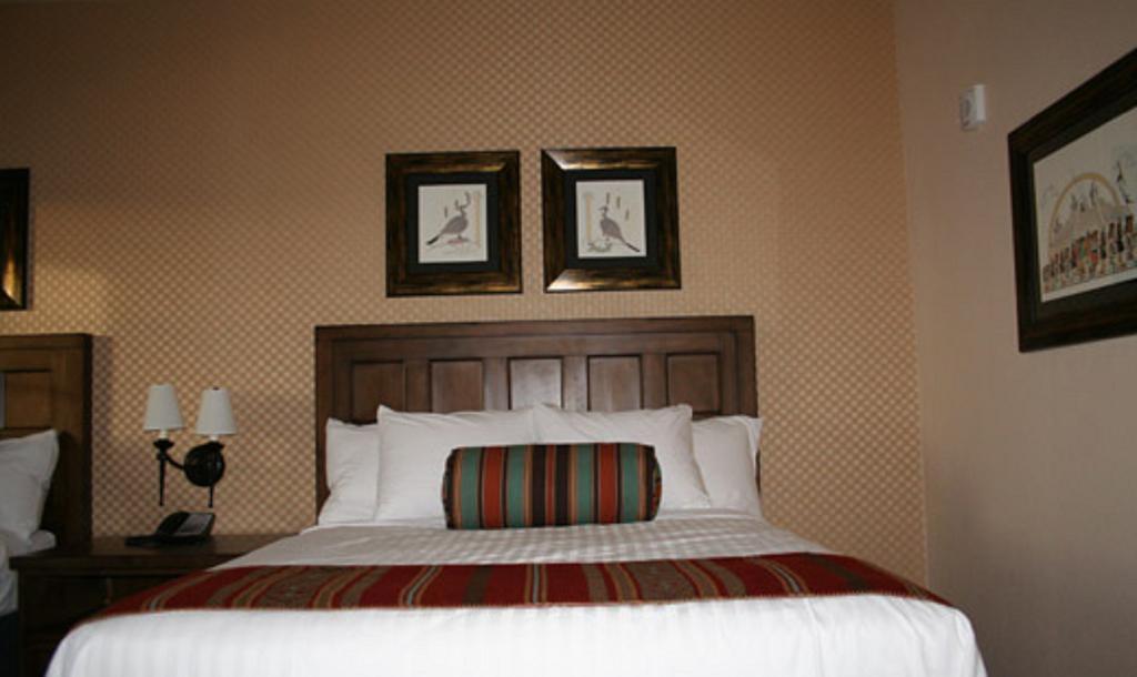Santa Claran Hotel เอสพาโนลา ห้อง รูปภาพ